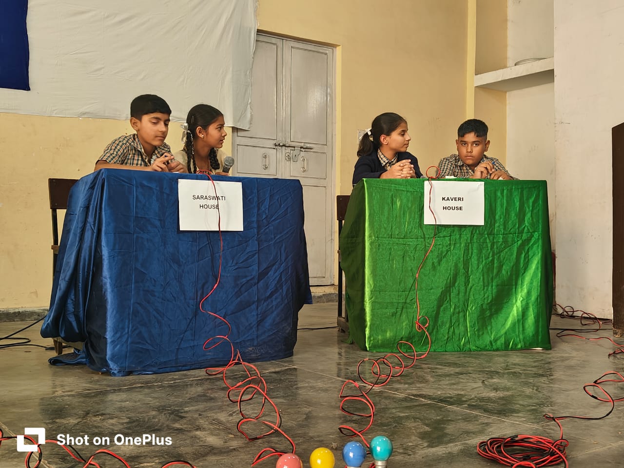 Quiz competition stage